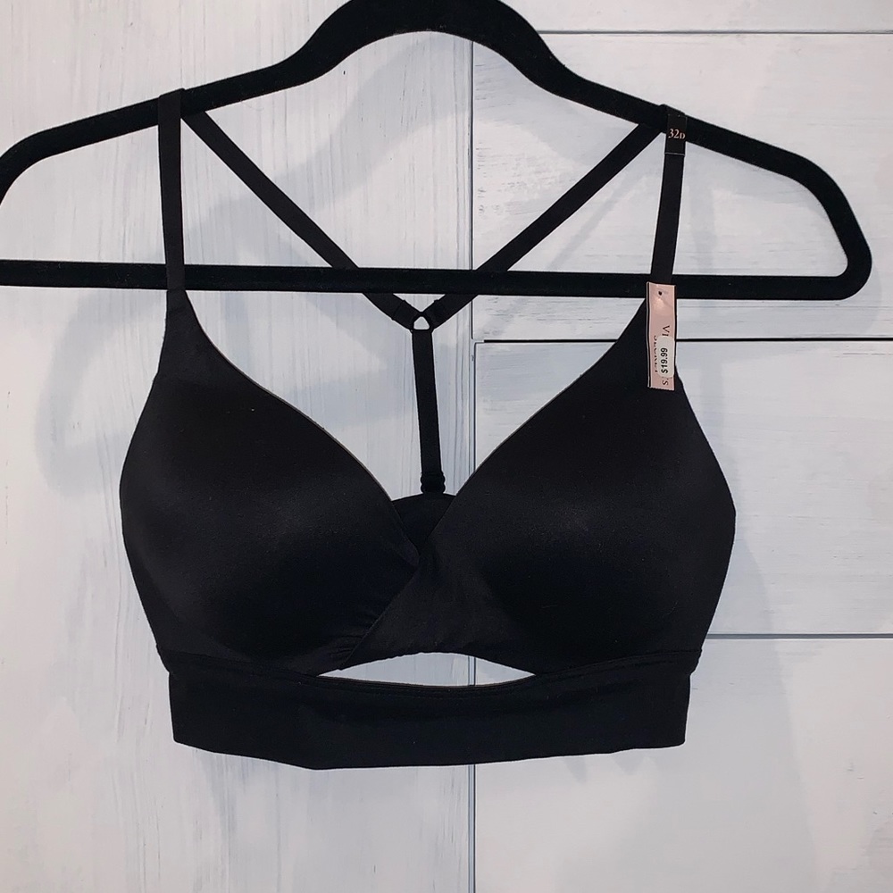 Victoria’s Secret black uplift no wire bra NWT